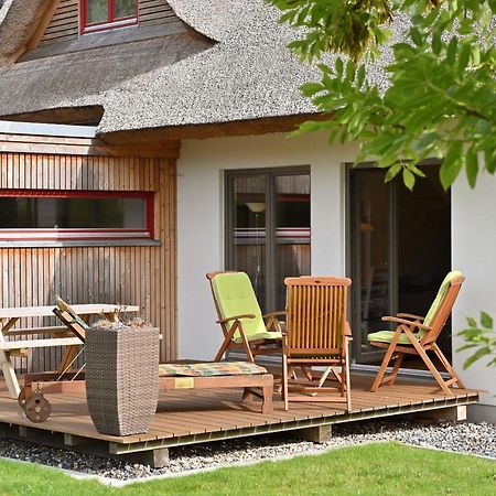 Villa Reetdachhaus "Treibholz" Wiek auf Rügen Exterior foto